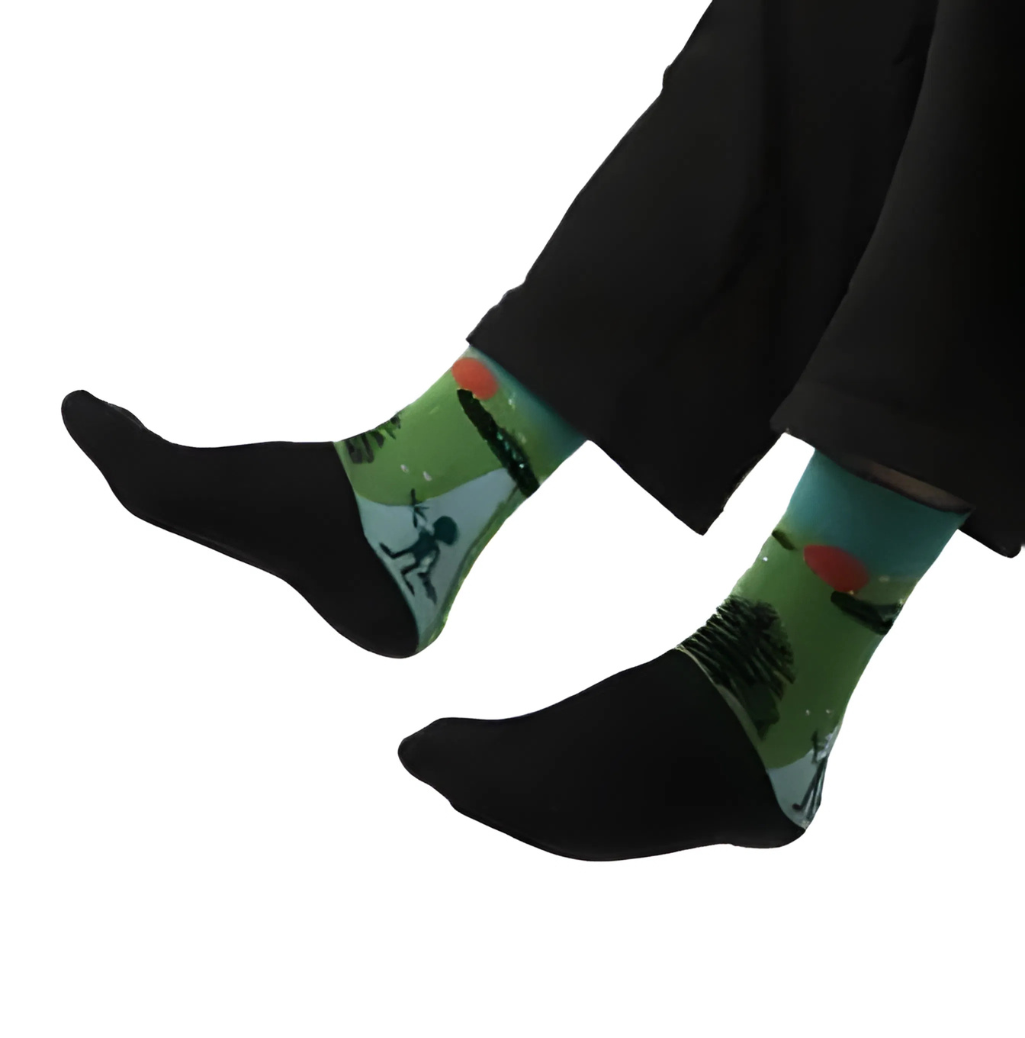 3 Feathers Aliens Design Cotton Long Socks Free Size Fits 38-44 for Unisex - Green