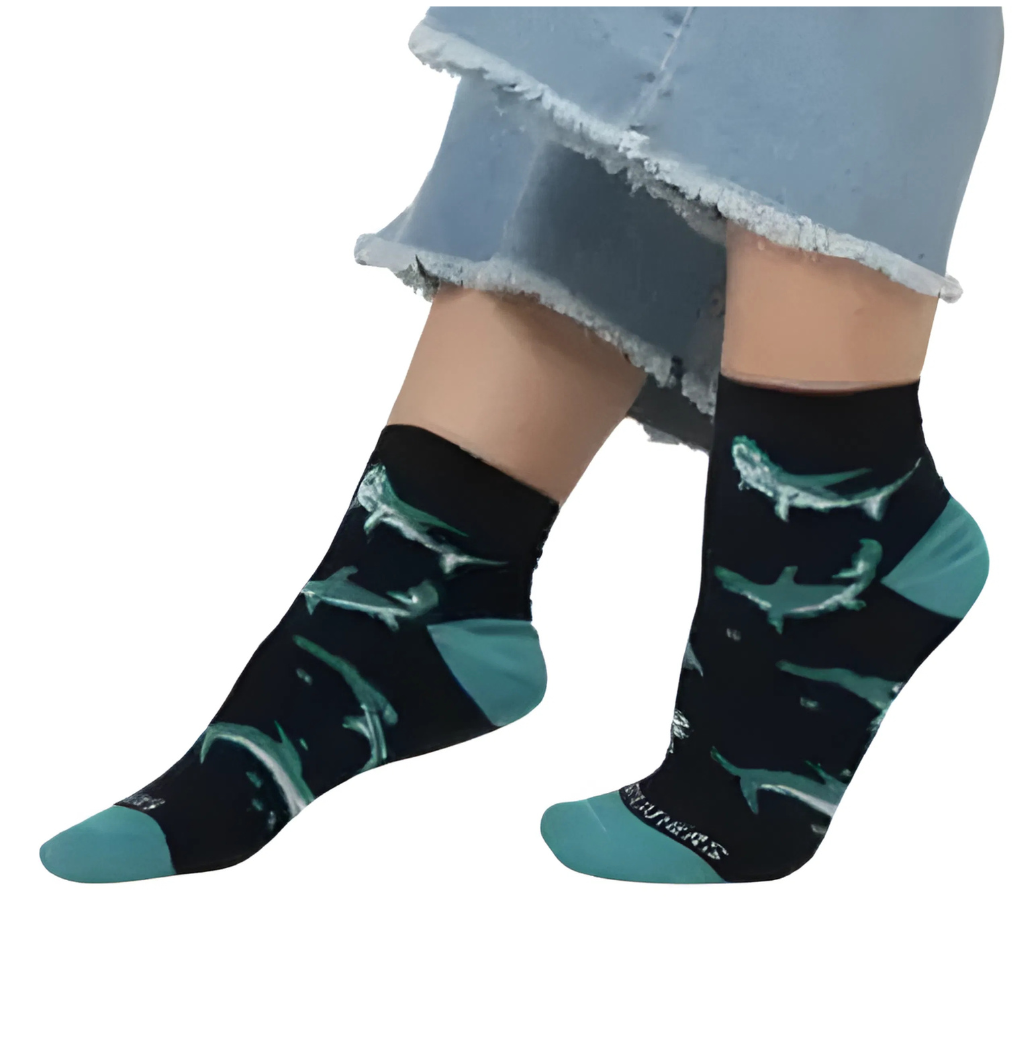 3 Feathers Ocean Design Cotton High Ankle Socks Free Size Fits 38-44 for Unisex - Navy & White