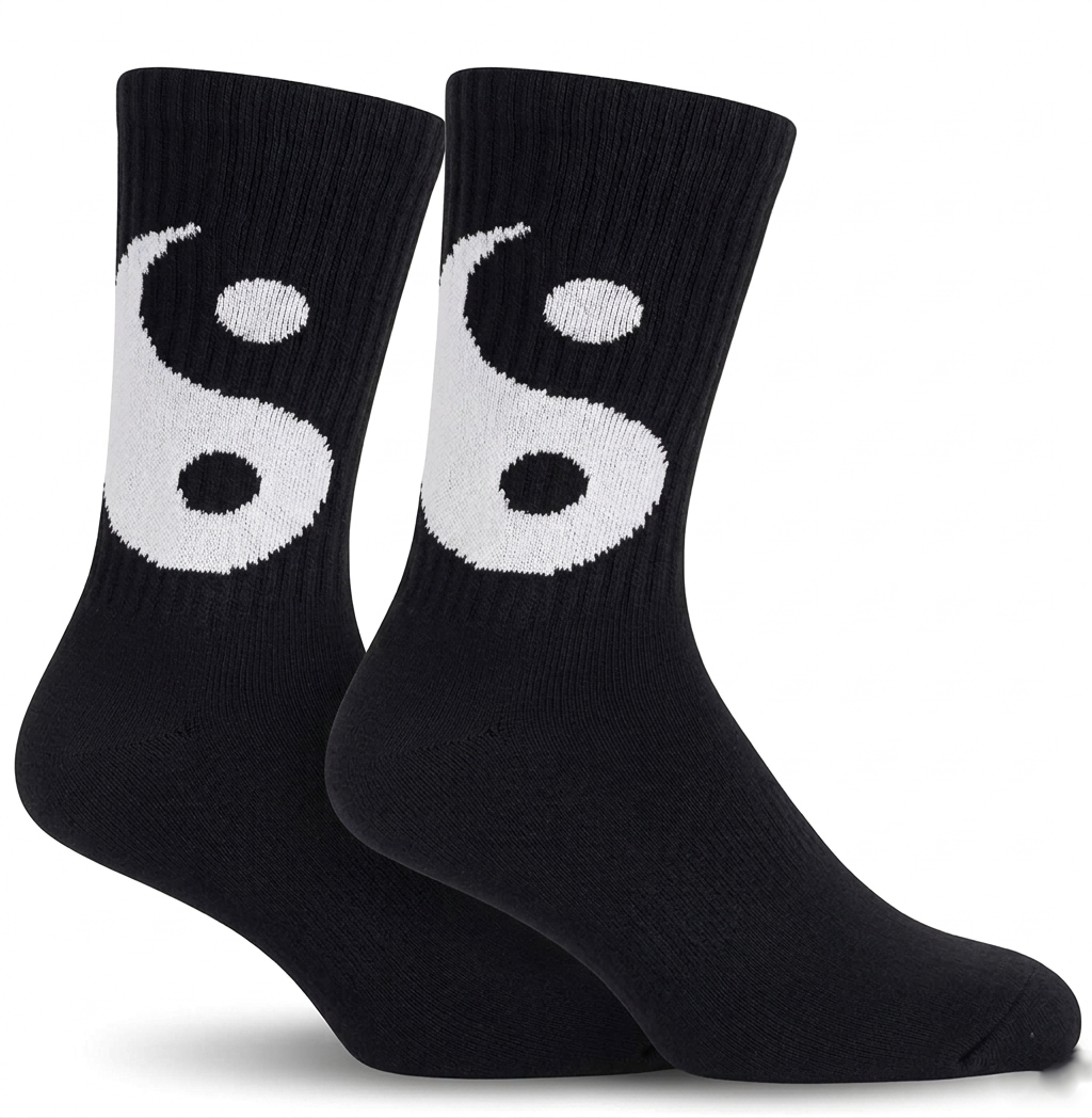 3Feathers Balance Design Cotton High Ankle Socks Free Size Fits 38-44 for Unisex - Black & White